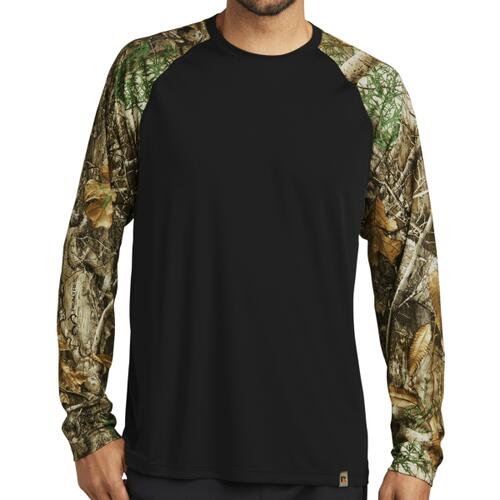 Realtree ® Colorblock Performance Long Sleeve Tee Thumbnail
